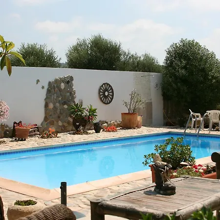 Wild Flower Bed & Breakfast Tala